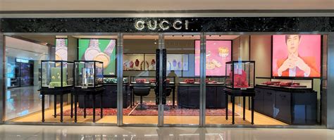 gucci timepieces & jewelry store planning & trade marketing intern|gucci timepieces service center.